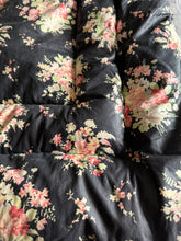 Load image into Gallery viewer, Lovely Vintage Black and Floral Eiderdown