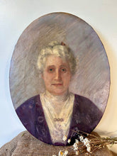 Load image into Gallery viewer, Beautiful Portrait oil on Canvas