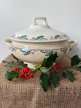Load image into Gallery viewer, French Vintage Houx Soupiere