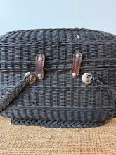 Load image into Gallery viewer, Great Size French Bressan Basket
