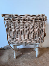 Load image into Gallery viewer, Bleached French Wicker Fishing Creel
