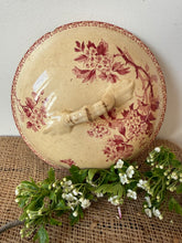 Load image into Gallery viewer, French Buttery Pink Soupiere Lid
