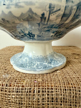 Load image into Gallery viewer, Stunning Pedestalled Soupiere
