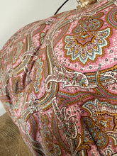 Load image into Gallery viewer, Stunning French Vintage Double Eiderdown
