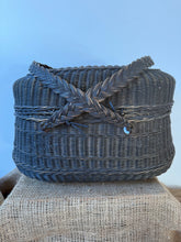 Load image into Gallery viewer, Huge French Vintage Bressan Market Basket