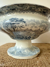 Load image into Gallery viewer, Stunning Pedestalled Soupiere