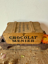 Load image into Gallery viewer, French Vintage Chocolat Menier Crate