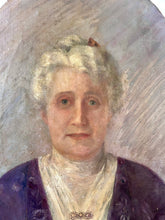 Load image into Gallery viewer, Beautiful Portrait oil on Canvas