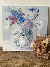 Load image into Gallery viewer, Beautiful Floral Oil Painting
