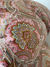 Load image into Gallery viewer, Stunning French Vintage Double Eiderdown
