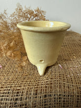 Load image into Gallery viewer, French Creamy Vintage Faisselle
