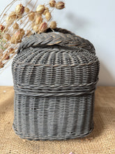 Load image into Gallery viewer, French Vintage Bressan Market Basket
