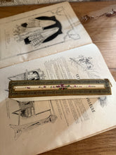 Load image into Gallery viewer, Pretty Roger &amp; Gallet Vintage Violet Soap Box
