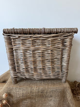 Load image into Gallery viewer, French Vintage Rustic Wicker Basket
