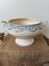 Load image into Gallery viewer, Pretty Blue Transferware Vintage Soupiere
