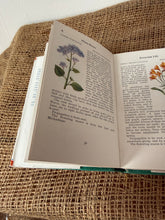 Load image into Gallery viewer, 1959 Observers Book of Garden Flowers
