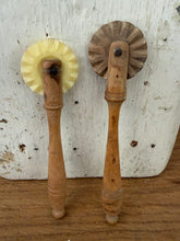 Load image into Gallery viewer, French Vintage Pastry Wheel Cutters
