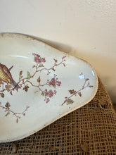 Load image into Gallery viewer, Delicate French Vintage Ravier
