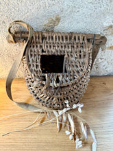 Load image into Gallery viewer, Rustic French Wicker Fishing Creel
