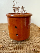Load image into Gallery viewer, French Vintage Footed Faisselle
