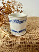Load image into Gallery viewer, Vintage St Uze Epices Pot

