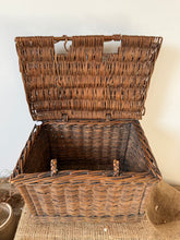 Load image into Gallery viewer, Lovely Vintage Wicker Basket
