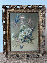 Load image into Gallery viewer, Pretty Vintage Oil on Board
