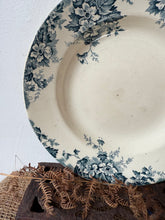 Load image into Gallery viewer, Pretty French Ironstone Dish
