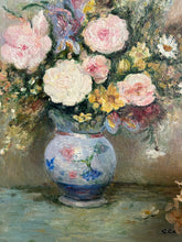 Load image into Gallery viewer, Pretty Floral Oil Painting
