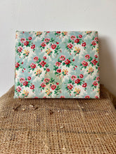 Load image into Gallery viewer, Pretty French Fabric Covered Box
