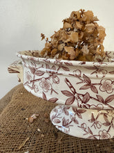 Load image into Gallery viewer, French Vintage Floral Oval Raised Tureen
