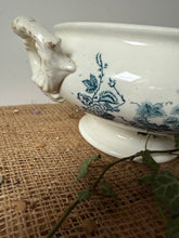 Load image into Gallery viewer, Gorgeous French Ivy Ironstone Soupiere
