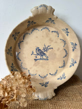 Load image into Gallery viewer, Stunning St Uze Oreille Buttery Dish
