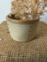 Load image into Gallery viewer, French Simple Vintage Faisselle
