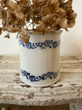 Load image into Gallery viewer, French St Uze Thè Canister
