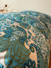 Load image into Gallery viewer, Beautiful Vintage Blues Turquoise Eiderdown Plump and Sumptuous

