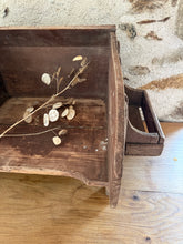 Load image into Gallery viewer, Vintage Fabulous French Washbox
