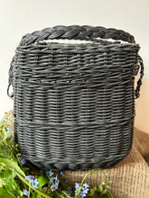 Load image into Gallery viewer, Beautiful French Wicker Market Basket
