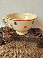 Load image into Gallery viewer, Cute French Vintage Dotty Cup

