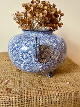 Load image into Gallery viewer, Blue and White Vintage Pot / Urn
