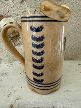 Load image into Gallery viewer, French Vintage Archers Mug #4
