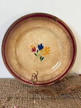 Load image into Gallery viewer, Beautiful Buttery Floral Plate
