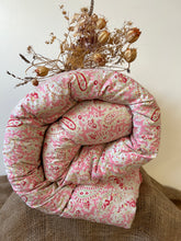 Load image into Gallery viewer, Pink Paisley Ribbon Edged Eiderdown
