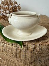 Load image into Gallery viewer, Cute French Vintage Saucier
