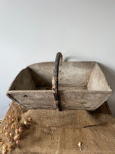 Load image into Gallery viewer, Beautiful Traditional Large French Wooden Trug
