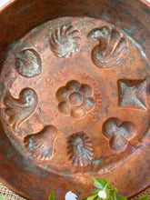 Load image into Gallery viewer, French Copper Vintage Mold
