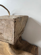 Load image into Gallery viewer, Beautiful Traditional Large French Wooden Trug
