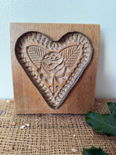 Load image into Gallery viewer, Gorgeous Vintage Heart Cutter
