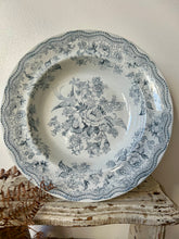 Load image into Gallery viewer, Vintage Grey Asiatic Pheasant Dish
