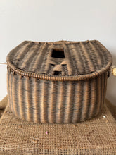 Load image into Gallery viewer, French Vintage Wicker Fishing Creel
